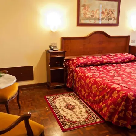 Hotel Atmosphere 2*