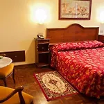Hotel Atmosphere 2*