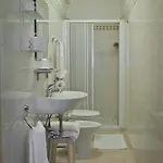 Hotel Atmosphere 2* ונציה