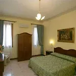 מלון Hotel Atmosphere